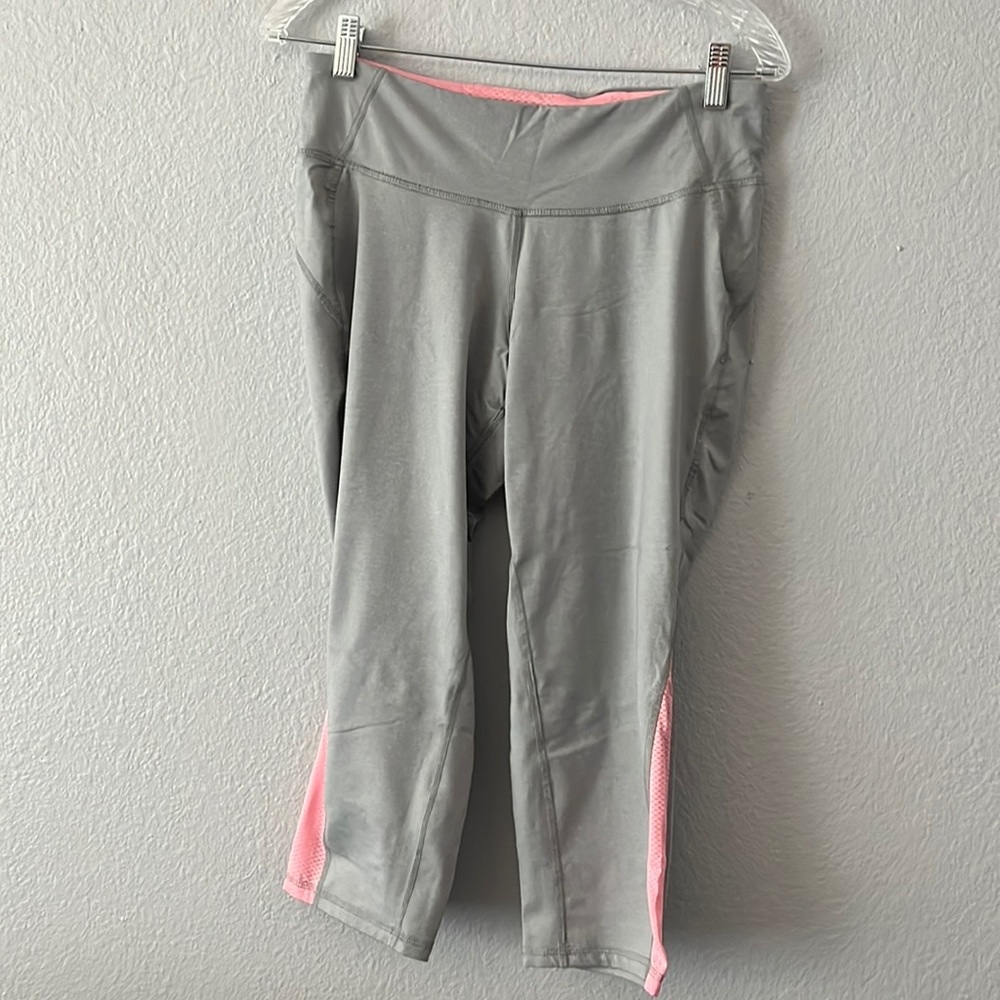Old Navy Active leggings - light gray with pink detail - large